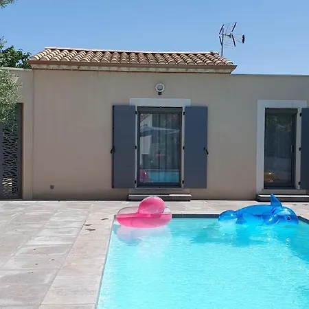Tatil Evi Le Petit Vignet Avec Piscine Privee Calvisson