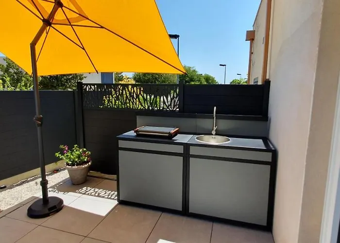 Le Petit Vignet Avec Piscine Privee Σπίτι διακοπών Calvisson